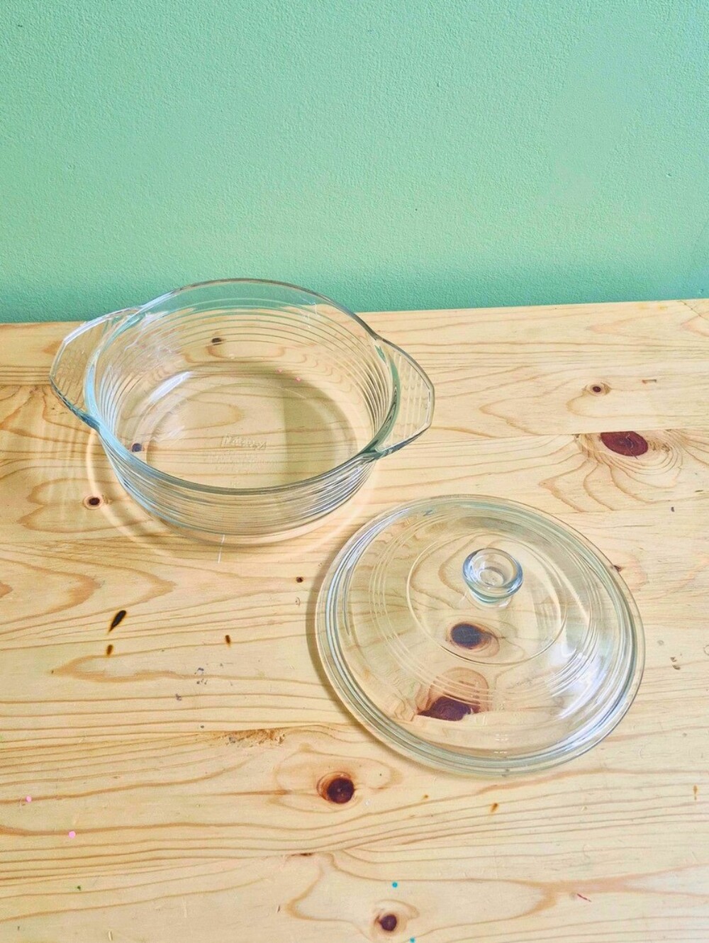 Vintage Libbey 2-quart round clear glass covered casserole dish